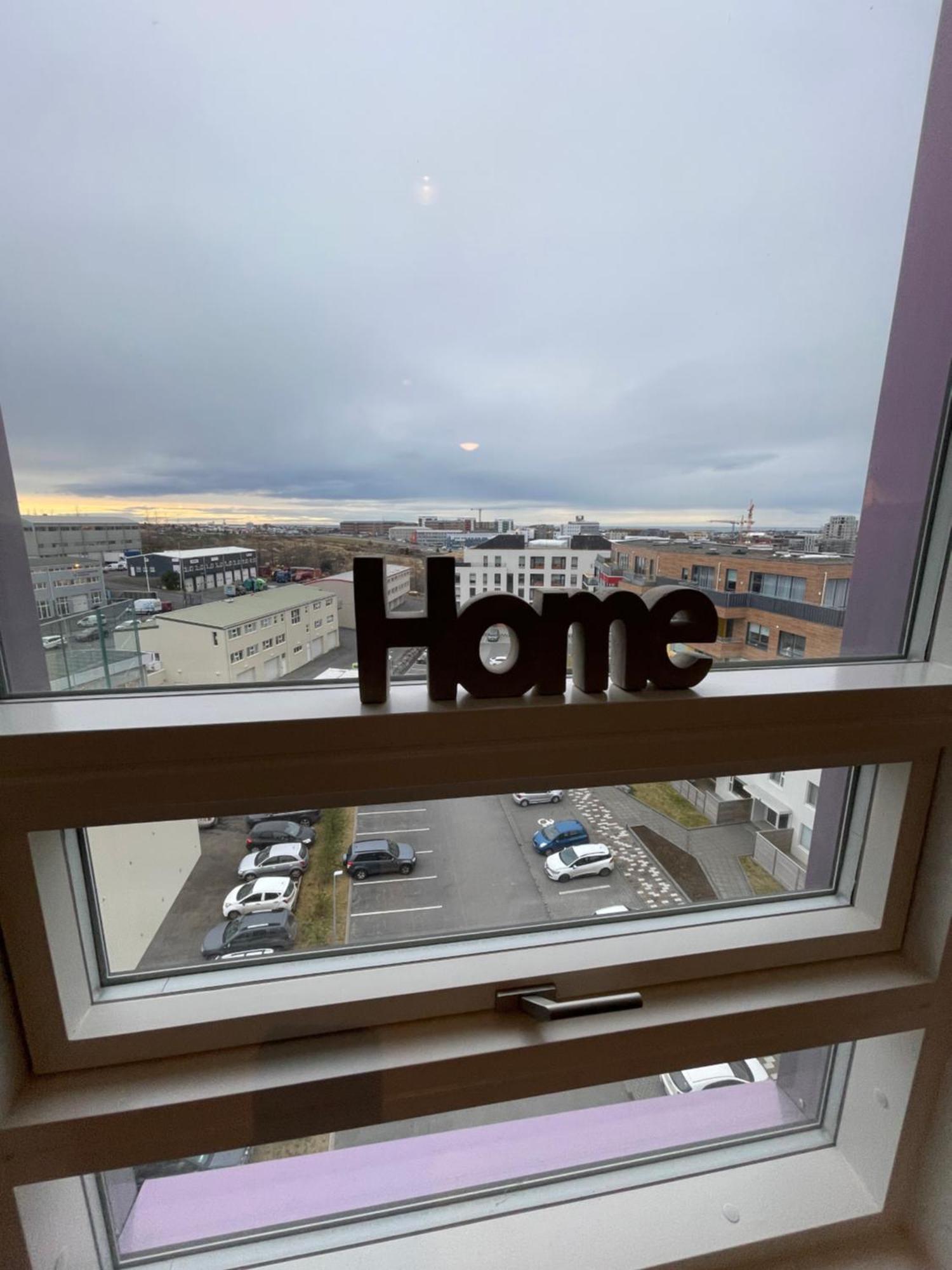 Modern And Spacious 3 Bedroom Apartment In Kopavogur Рейкявик Екстериор снимка